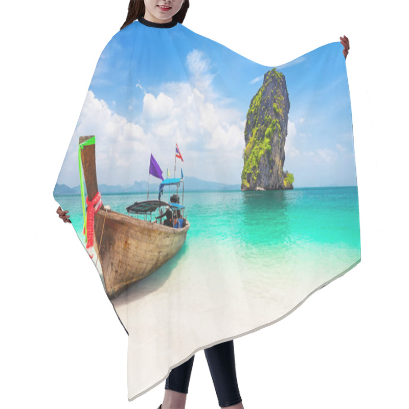 Personality  Thai Traditional Wooden Longtail Boat And Beautiful Sand Beach At Koh Poda Island In Krabi Province. Ao Nang, Thailand. Hair Cutting Cape