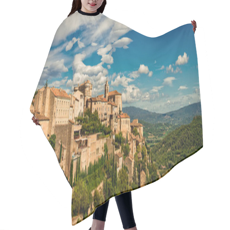 Personality  Gordes View In Autumn Hair Cutting Cape