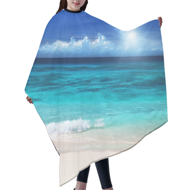 Personality  Seychelles Beach Hair Cutting Cape