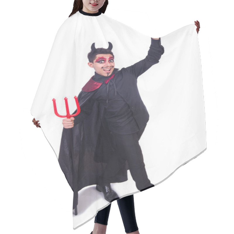 Personality  Man In Devil Costume In Halloween Concept Hair Cutting Cape