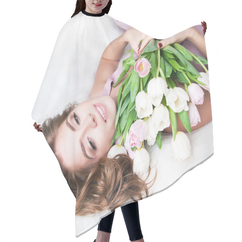 Personality  Dreaming Lovely Young Girl With Bouquet Of Flowers Hair Cutting Cape