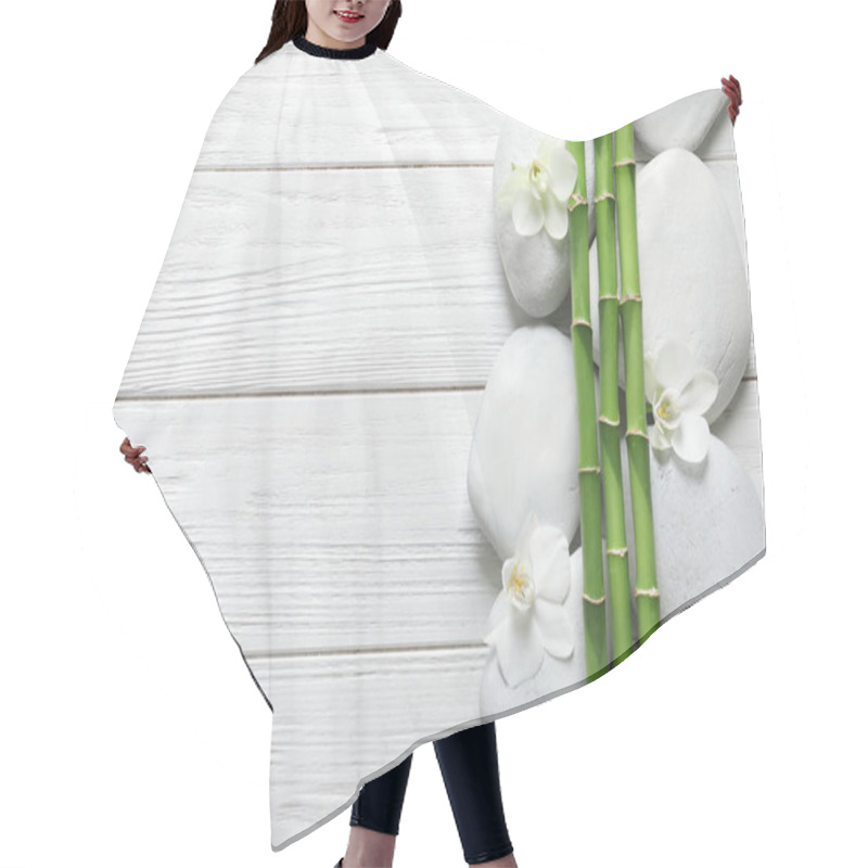 Personality  Flat Lay Composition With Green Bamboo Stems On Wooden Background. Space For Text Hair Cutting Cape