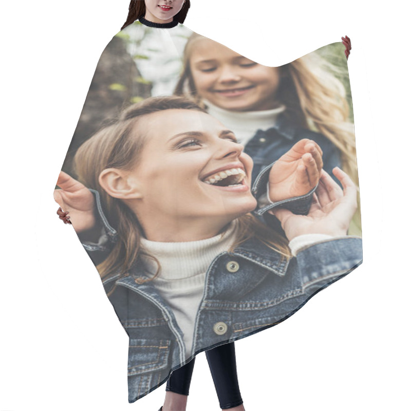 Personality  Surprise Hair Cutting Cape