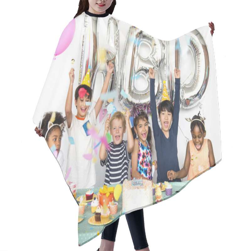 Personality  Kids On Birthday Party Hair Cutting Cape