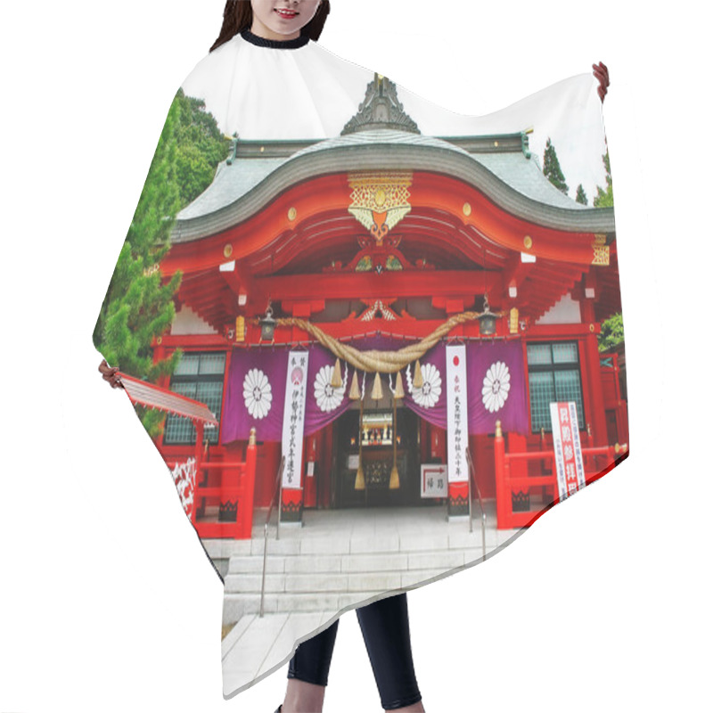 Personality  Gokoku Shrine Nearby The Sendai Castle (or Aoba Castle) On Mount Aoba, Sendai, Miyagi Prefecture, Tohoku Region, Japan Hair Cutting Cape