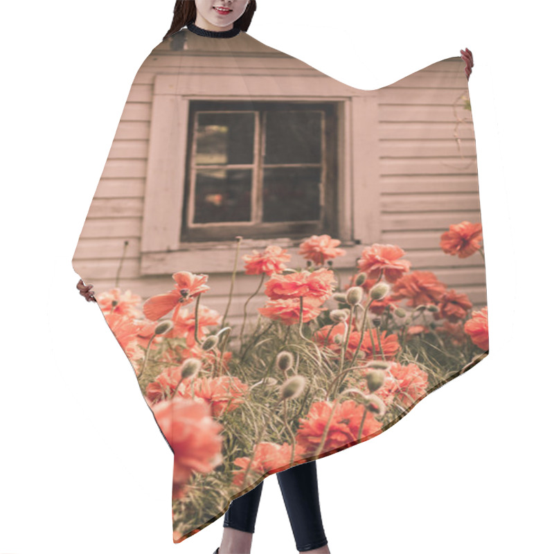 Personality  Poppies Hair Cutting Cape