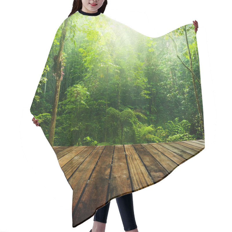 Personality  Green Forest. Hair Cutting Cape