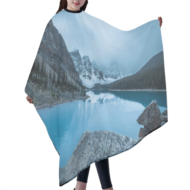 Personality  Moraine Lake, Banff National Park Hair Cutting Cape