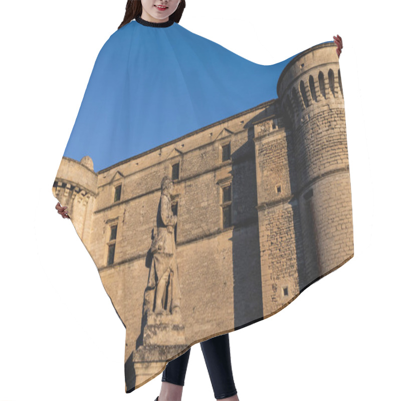 Personality  Statue Hair Cutting Cape