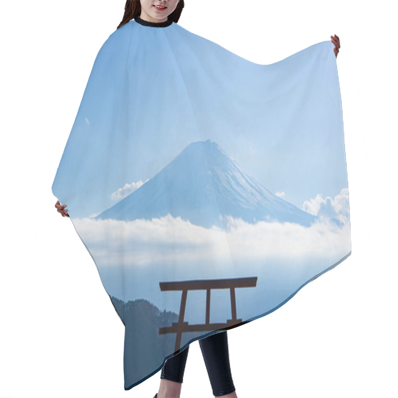 Personality  Mount Fuji Also Knows As Fujiyama Or Fujisan, The Highest Mountain In Japan, Is An Active Volcano. Commands An Area Surrounded By Plenty Of Scenic Spots To Admire The Natural Splendour, No Matter How Many Times You Visit Here, There's Always Somethin Hair Cutting Cape