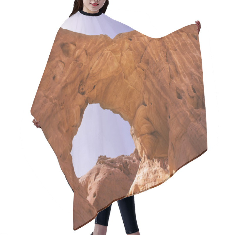 Personality  Natural Picturesque Erosive Arch Hair Cutting Cape