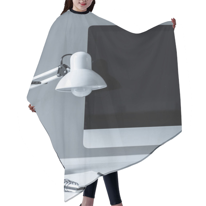 Personality  White Table Lamp And Computer With Black Screen Hair Cutting Cape