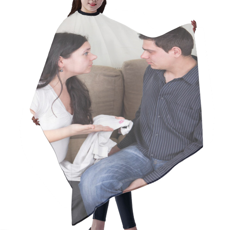 Personality  Shocked Girl Watching Lipstic Marks On Husband's T-shirt Hair Cutting Cape