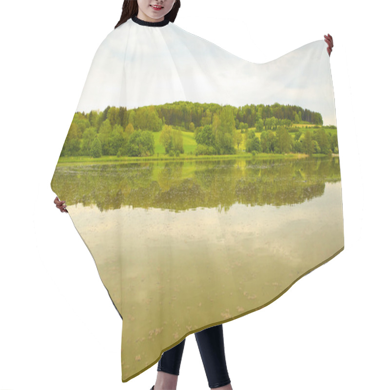 Personality  German Lake Hair Cutting Cape