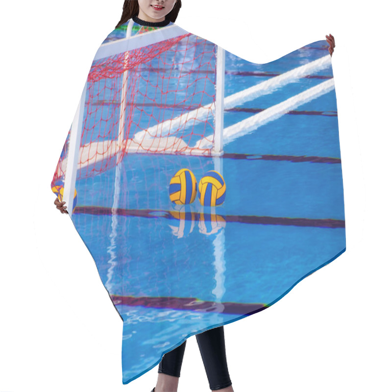 Personality  Waterpolo Hair Cutting Cape