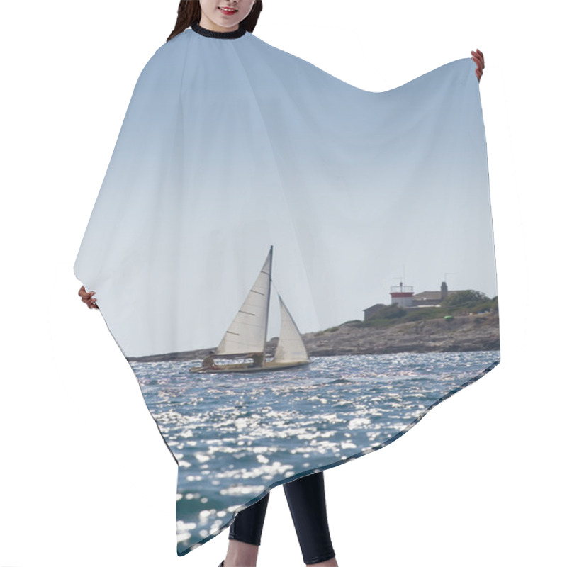 Personality  Sail Boat Hair Cutting Cape