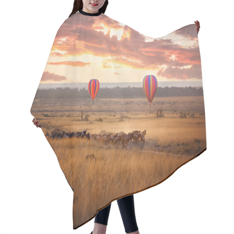 Personality   Sunrise With Wildebeest And Balloons Hair Cutting Cape