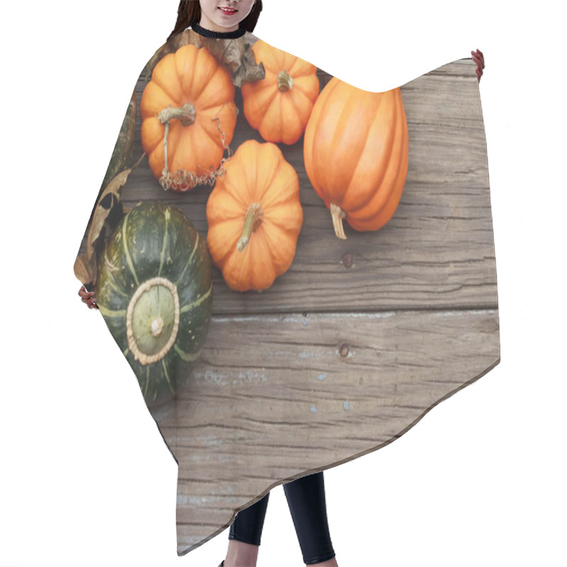 Personality  Autumn Pumpkins Hair Cutting Cape