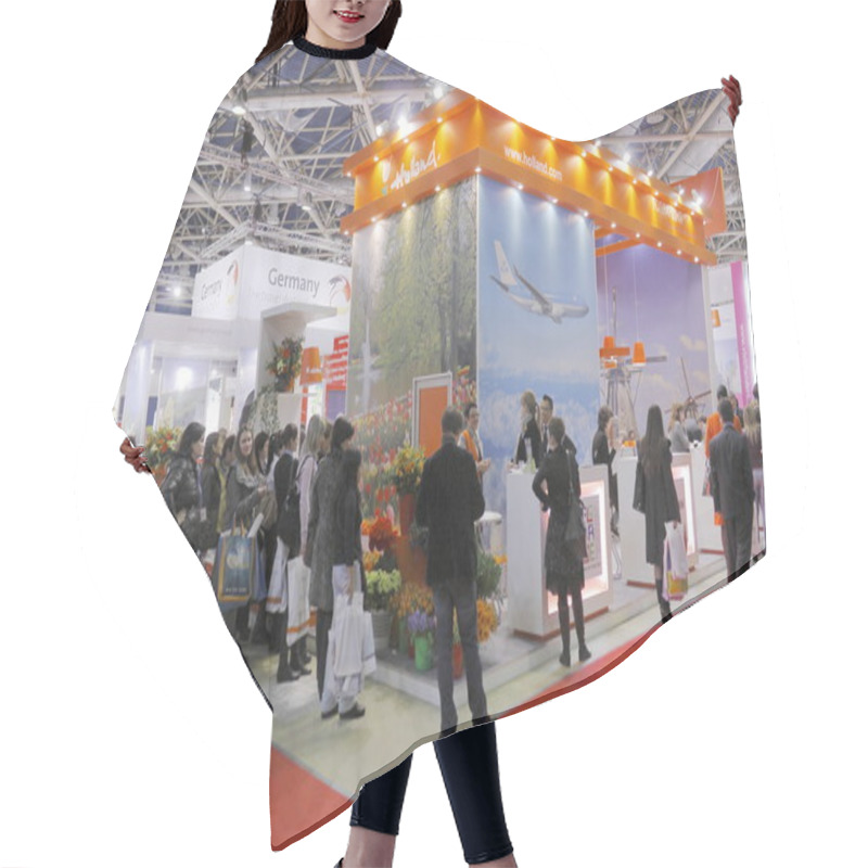 Personality  International Exhibition Of Travel & Tourism Hair Cutting Cape