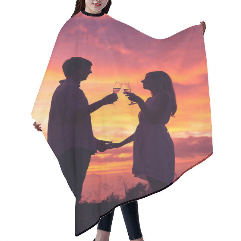 Personality  Silhouette Of Couple Drinking Champagne At Sunset Hair Cutting Cape