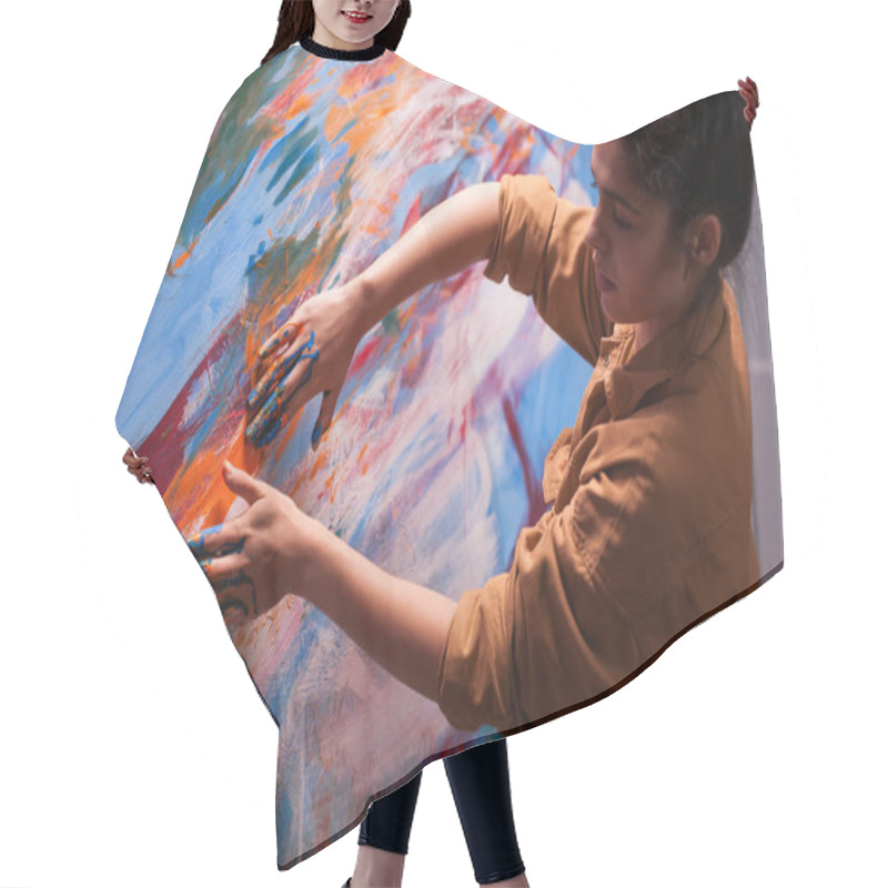 Personality  Painting With Hands Hair Cutting Cape