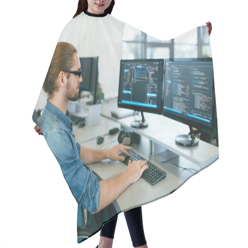 Personality  Programming. Man Working On Computer In IT Office Hair Cutting Cape