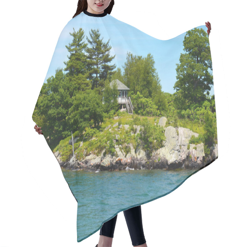 Personality  Island With House In Thousand Islands Region Hair Cutting Cape