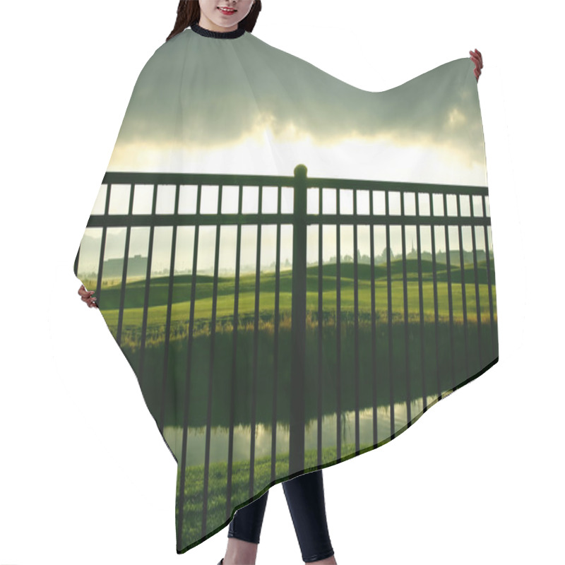 Personality  Sunrise Behind The Fence Hair Cutting Cape