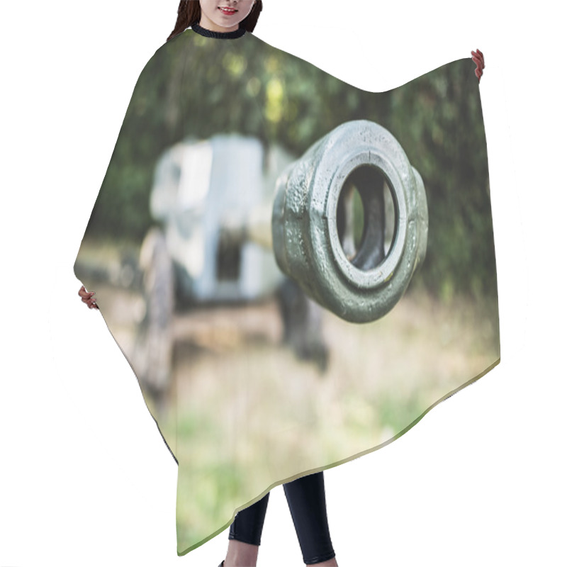 Personality  Howitzer Hair Cutting Cape