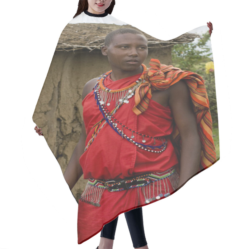 Personality  Maasai In Traditional Clothes Hair Cutting Cape