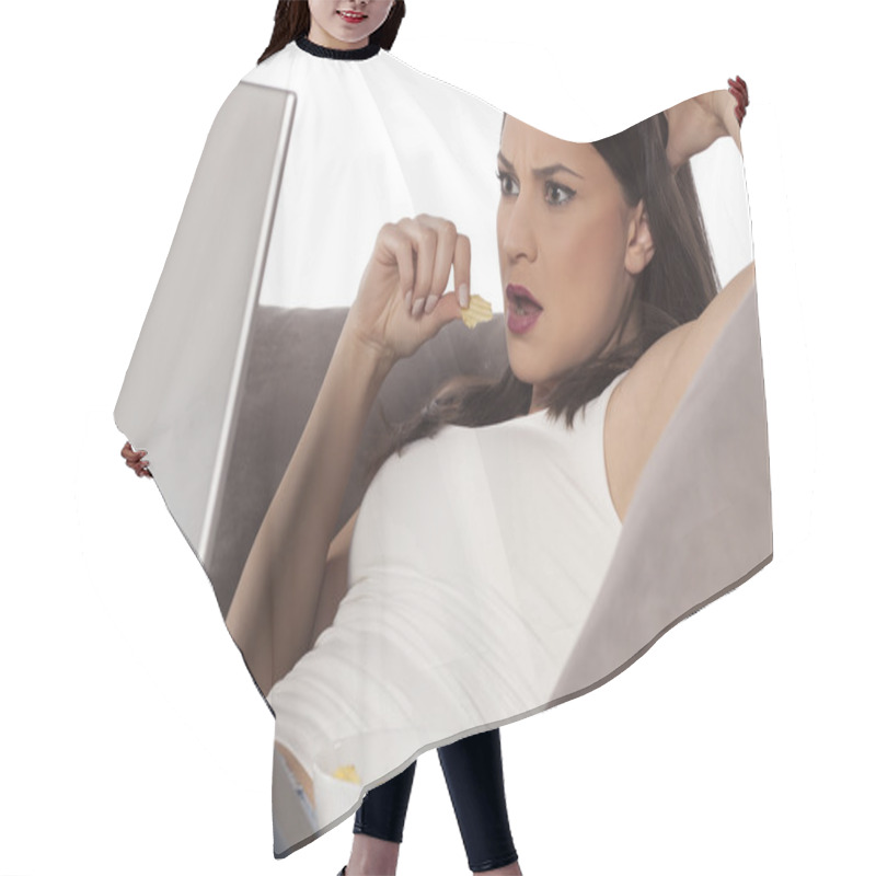 Personality  Suprised Woman Hair Cutting Cape