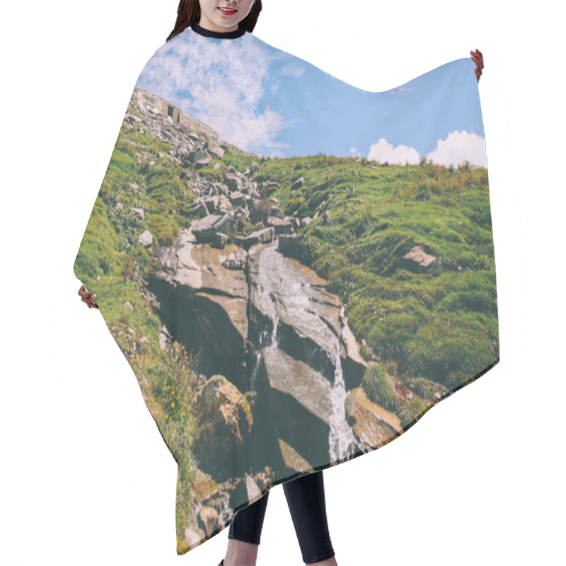 Personality  Beautiful Small Waterfall On Rocks And Green Grass In Indian Himalayas, Rohtang Pass   Hair Cutting Cape