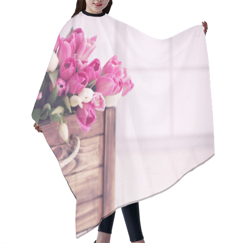 Personality  Bright Spring Tulips In Box Hair Cutting Cape