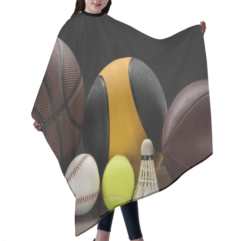 Personality  Sports Balls And Shuttlecock Hair Cutting Cape