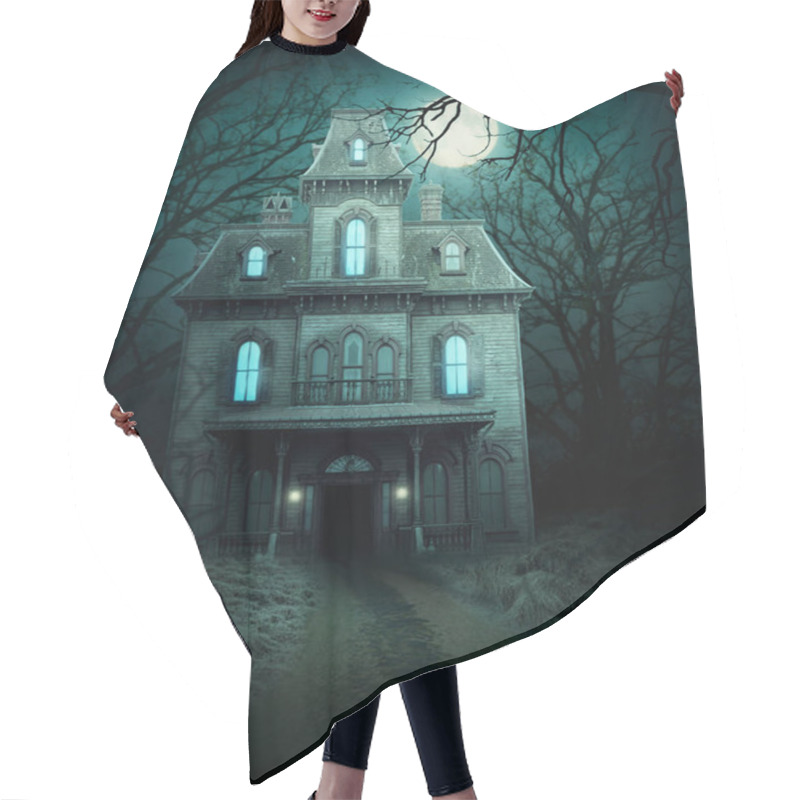 Personality  Haunted House In Forest Hair Cutting Cape