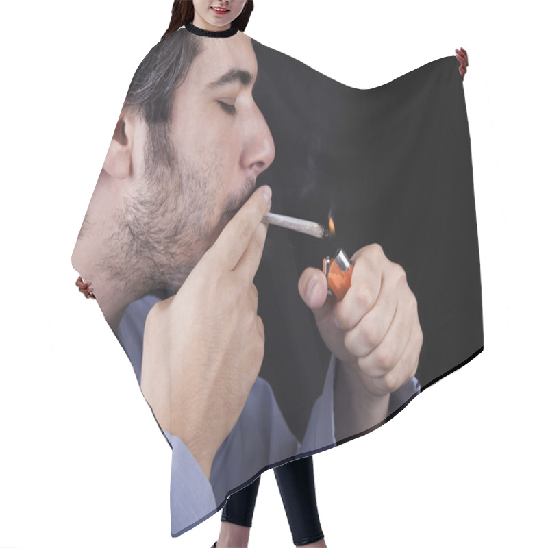 Personality  Adult Bum Lighting A Spliff Hair Cutting Cape