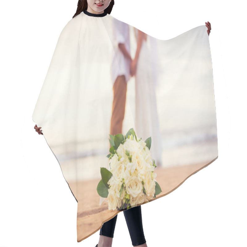 Personality  Just Married Couple Holding Hands On The Beach Hair Cutting Cape