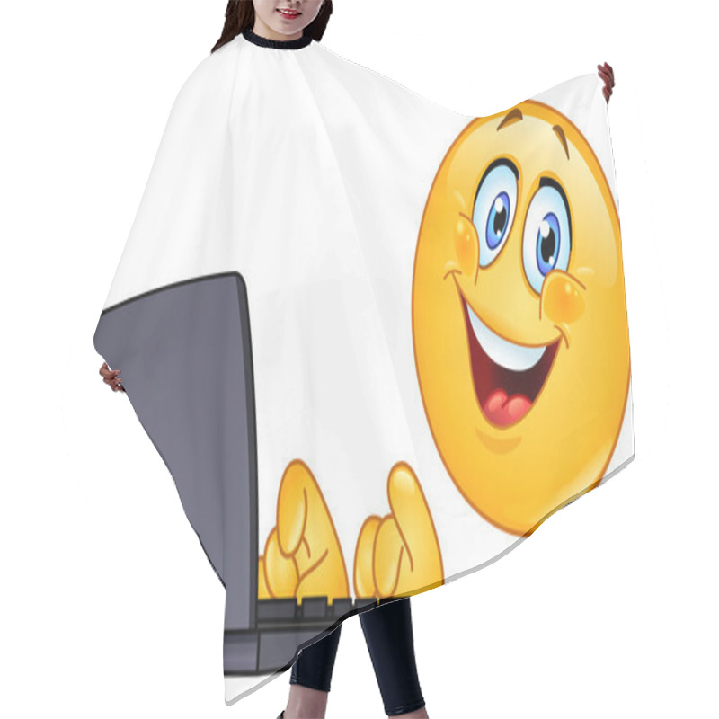 Personality  Emoticon With Computer Hair Cutting Cape