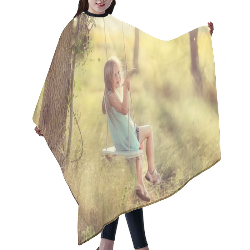 Personality  Girl On A Swing Hair Cutting Cape