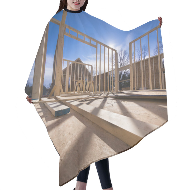 Personality  New House Framing Construction Hair Cutting Cape