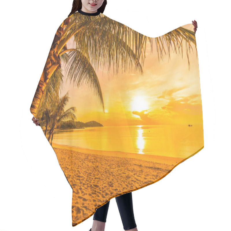 Personality  At Sunset Time On The Tropical Paradise Island Beach And Sea With Coconut Palm Tree For Holiday And Vacation Hair Cutting Cape