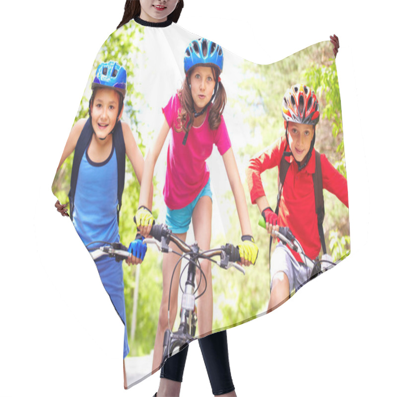 Personality  Children On Bikes Hair Cutting Cape