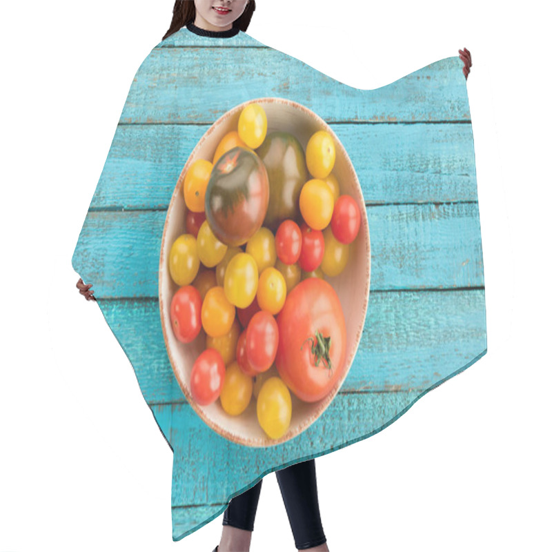 Personality  Tomatoes In Bowl On Table Hair Cutting Cape