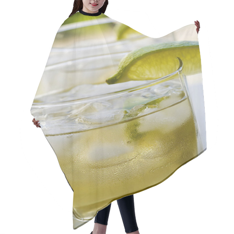 Personality  Iced Herbal Tea Hair Cutting Cape