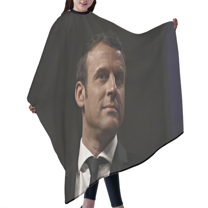 Personality  BELGIUM - EU -  FRANCE - DIPLOMACY Hair Cutting Cape