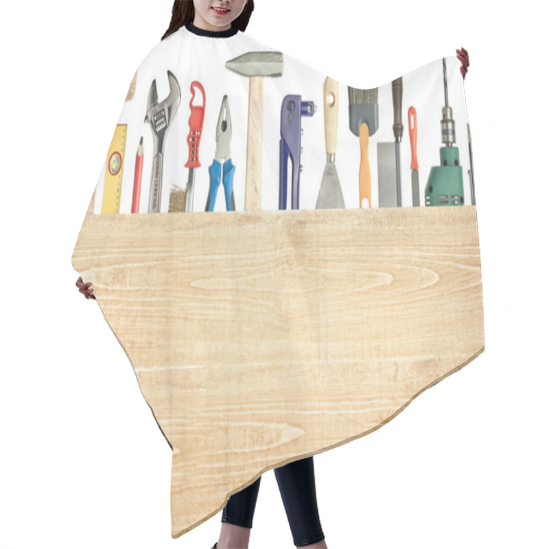 Personality  Carpentry Background Hair Cutting Cape