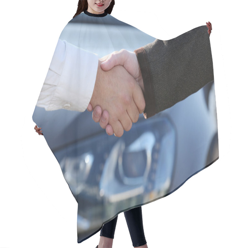 Personality  Man Buying Car Hair Cutting Cape