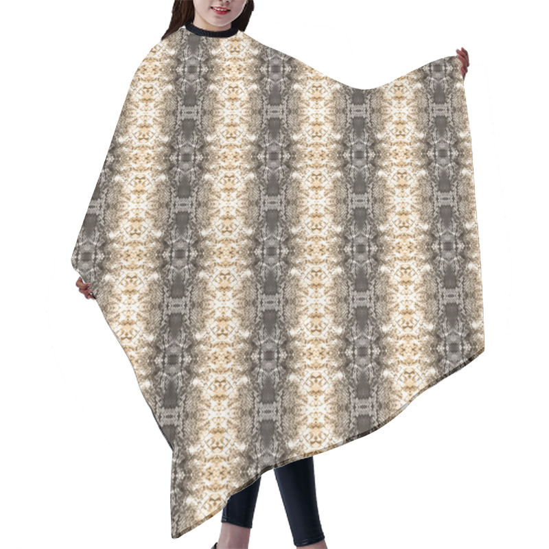 Personality  Pattern With Snake Skin Elements Hair Cutting Cape