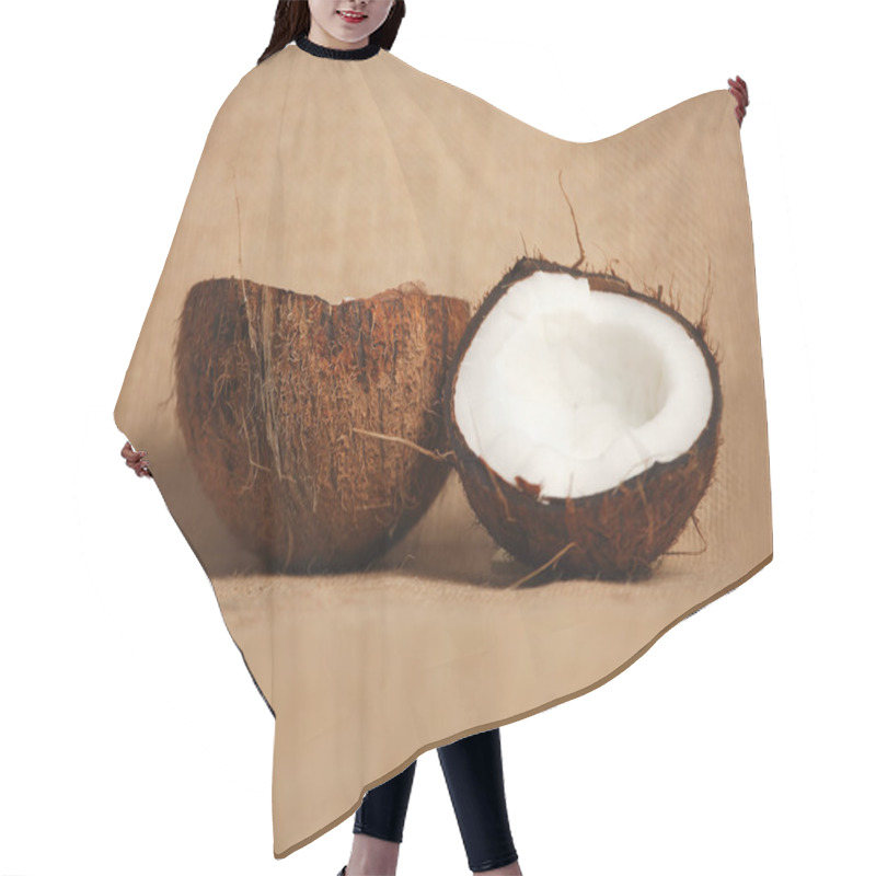 Personality  Coconut Hair Cutting Cape