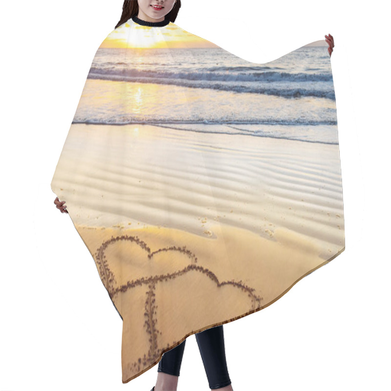 Personality  Couple Hearts On Sea Beach. Valentine Day And Love Concept Hair Cutting Cape